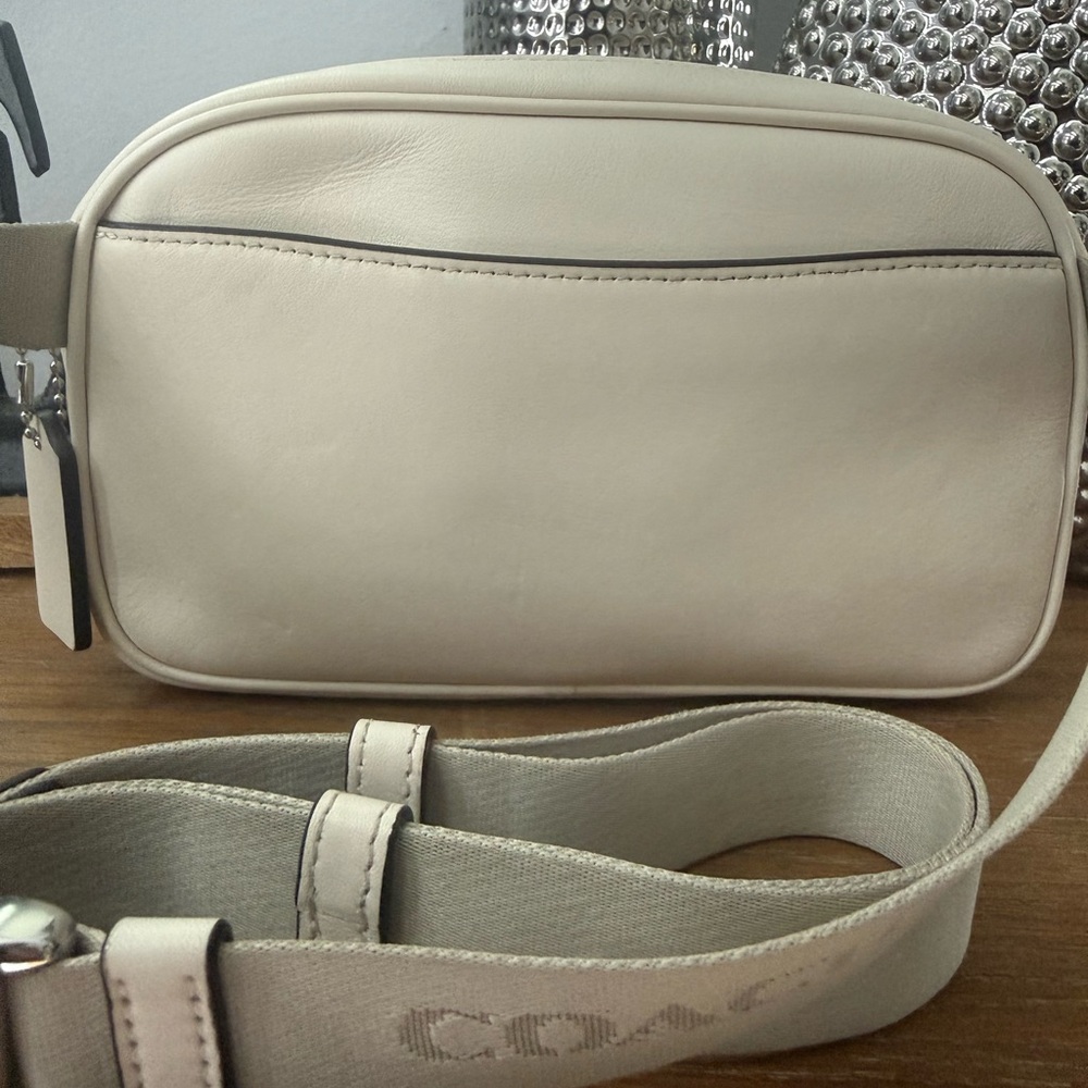 COACH PACE BELT BAG - Picture 10 of 10